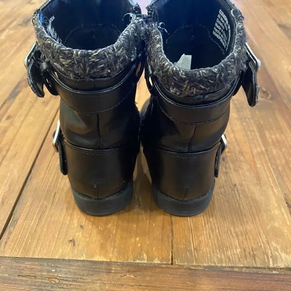 Garanimals Black Fashion Boots Side Zipper Knit Upper Buckle Accents Toddler Siz
